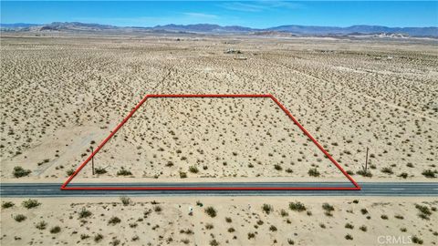 Photo of 0 29 Palms Hwy, 29 Palms, CA 92277 (MLS # OC25047546)
