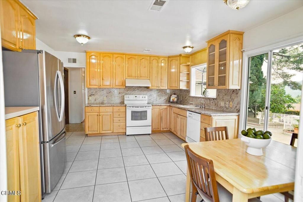 listing image 130726883920254875100