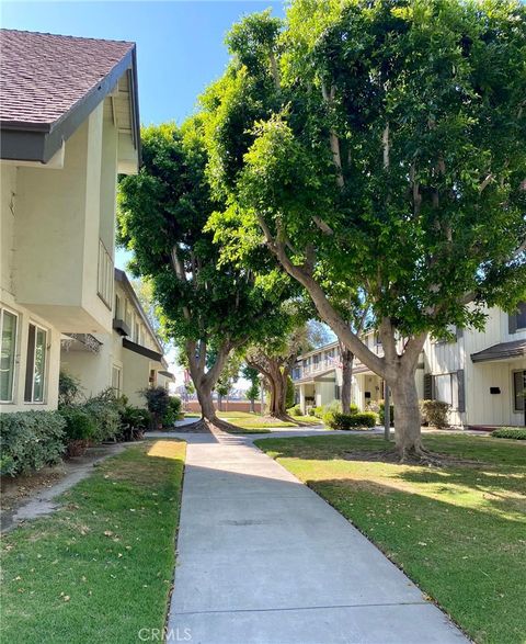 A home in South Gate