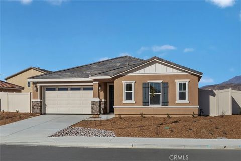 933 Runway Trail San Jacinto CA 92582