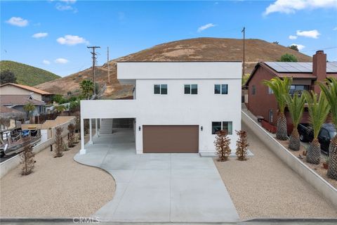 A home in Canyon Lake