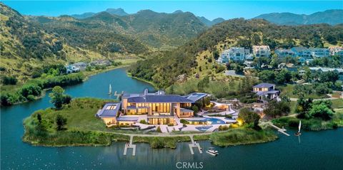 Photo of 500 Lower Lake Road, Westlake Village, CA 91361 (MLS # SR25032264)