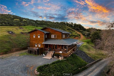 5963 Eickhoff Road Lakeport CA 95453