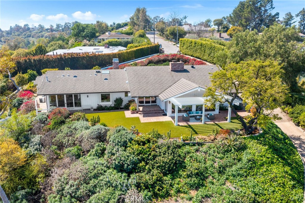 9 Maverick Lane
