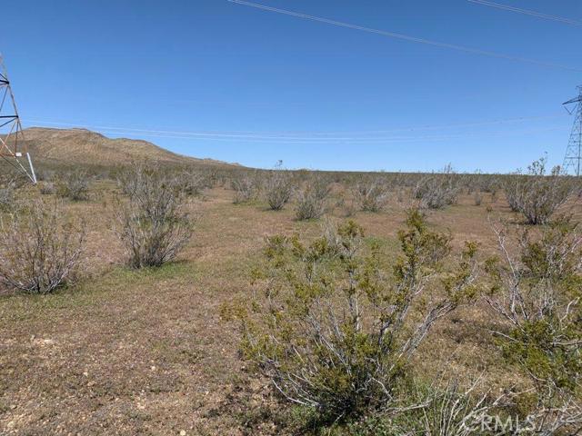 0 West of Freeway