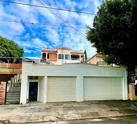 Photo of 3127 Wabash Avenue, Los Angeles, CA 90063 (MLS # MB25019785)