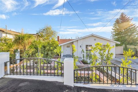 A home in Tujunga