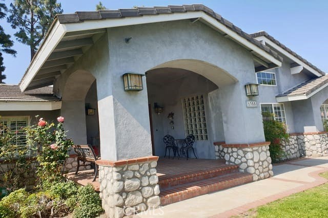 1355 Paseo Dorado