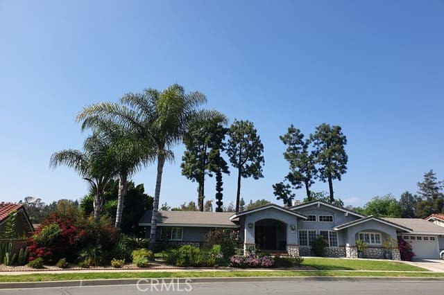 1355 Paseo Dorado