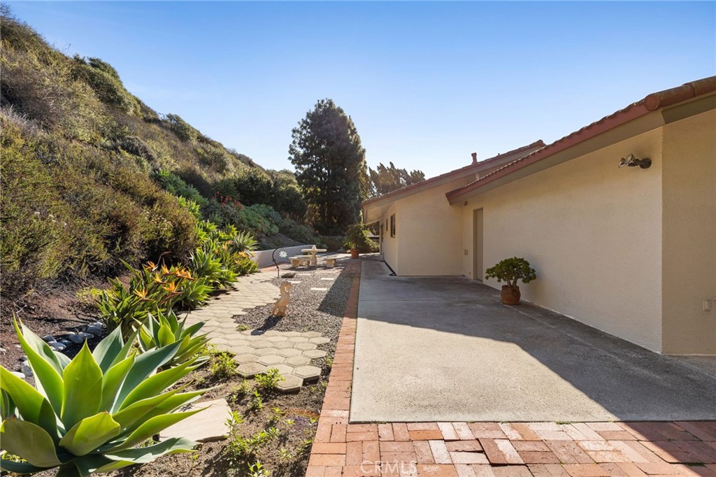 Ocean Vista Custom (OV) - Residential