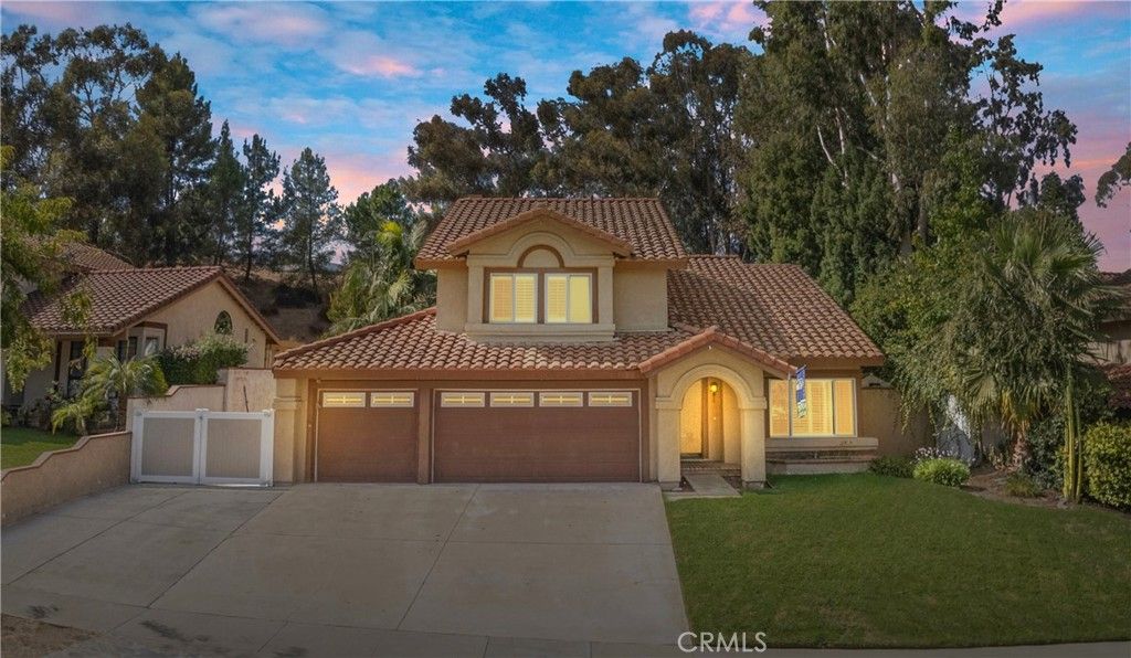 listing image 130727459027280415494