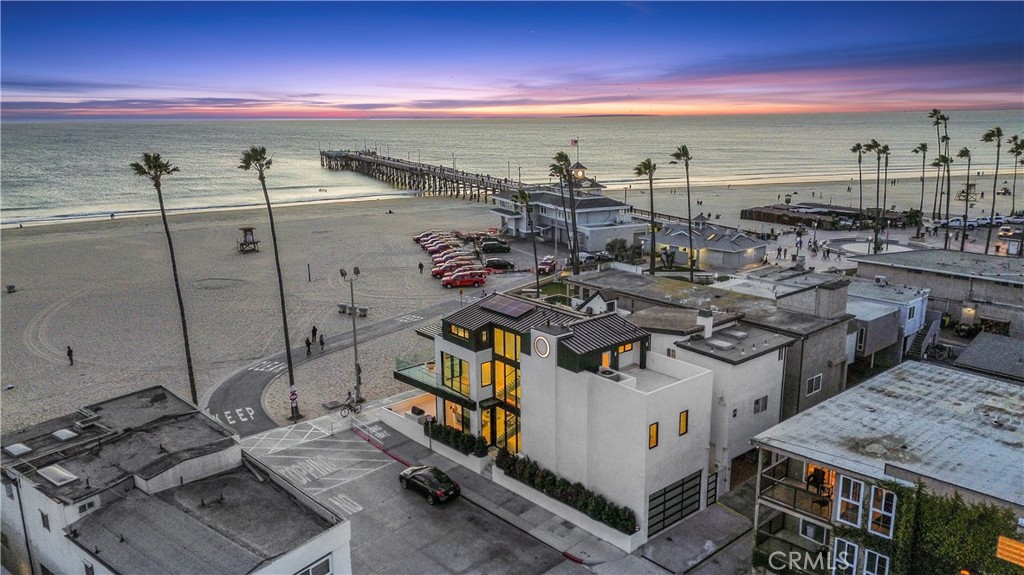 2000 W Oceanfront