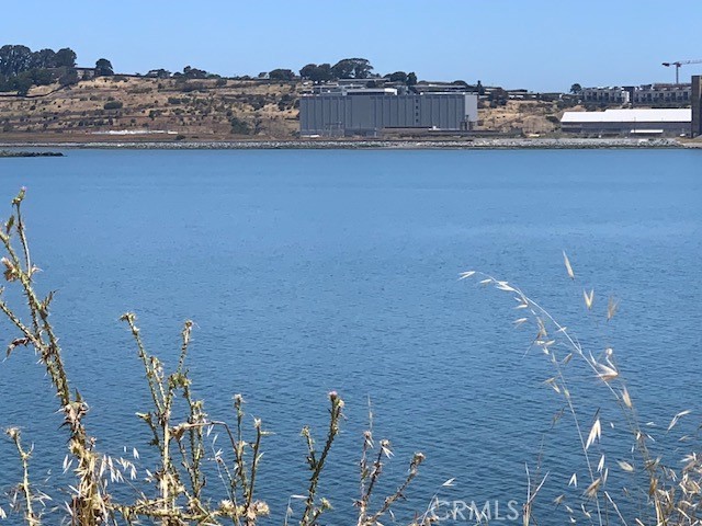 0 Hollister Avenue