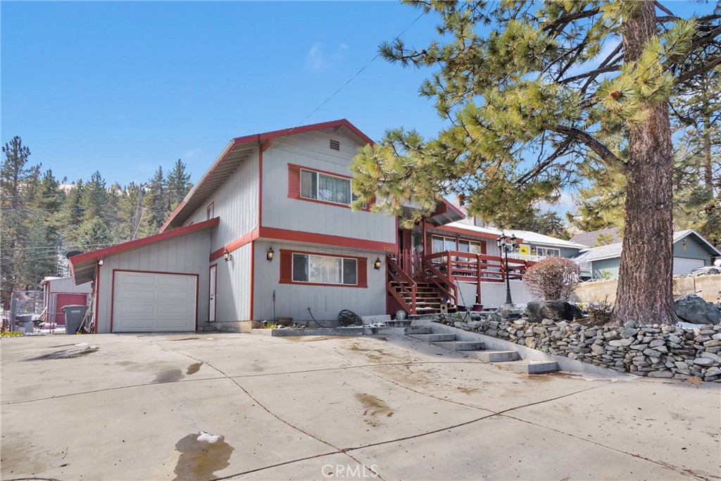 2329 E Canyon Drive