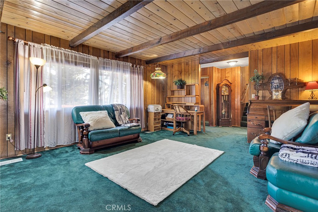 2329 E Canyon Drive
