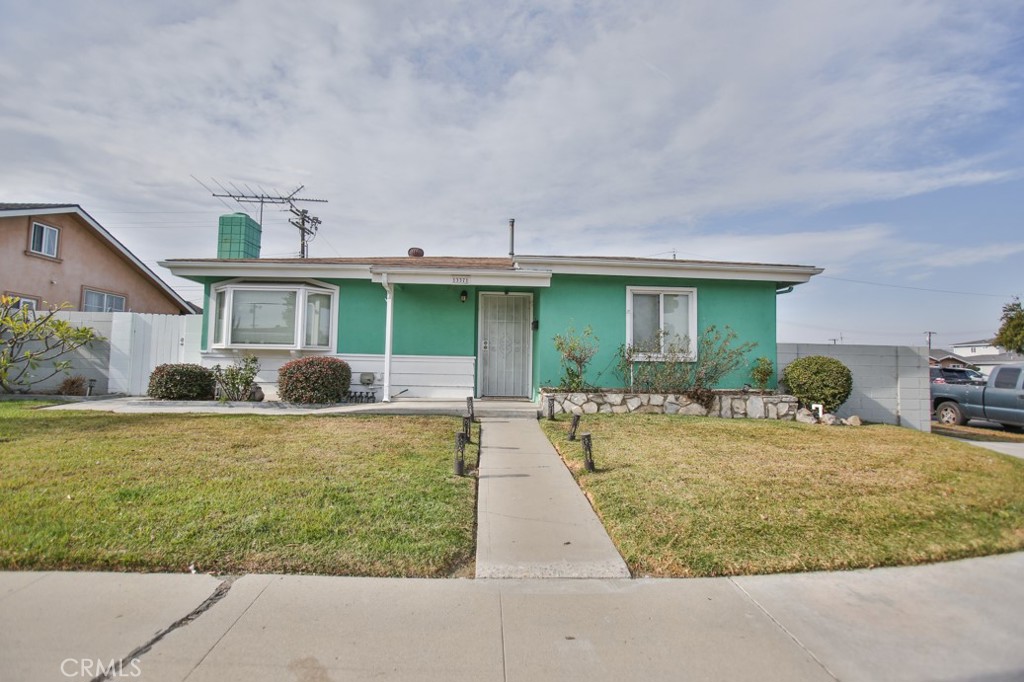 13371 Springdale Street