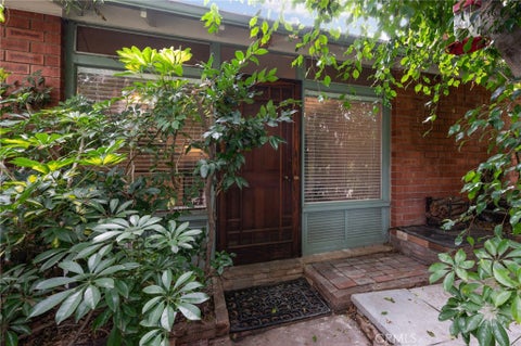 Featured picture for the property SB24033426