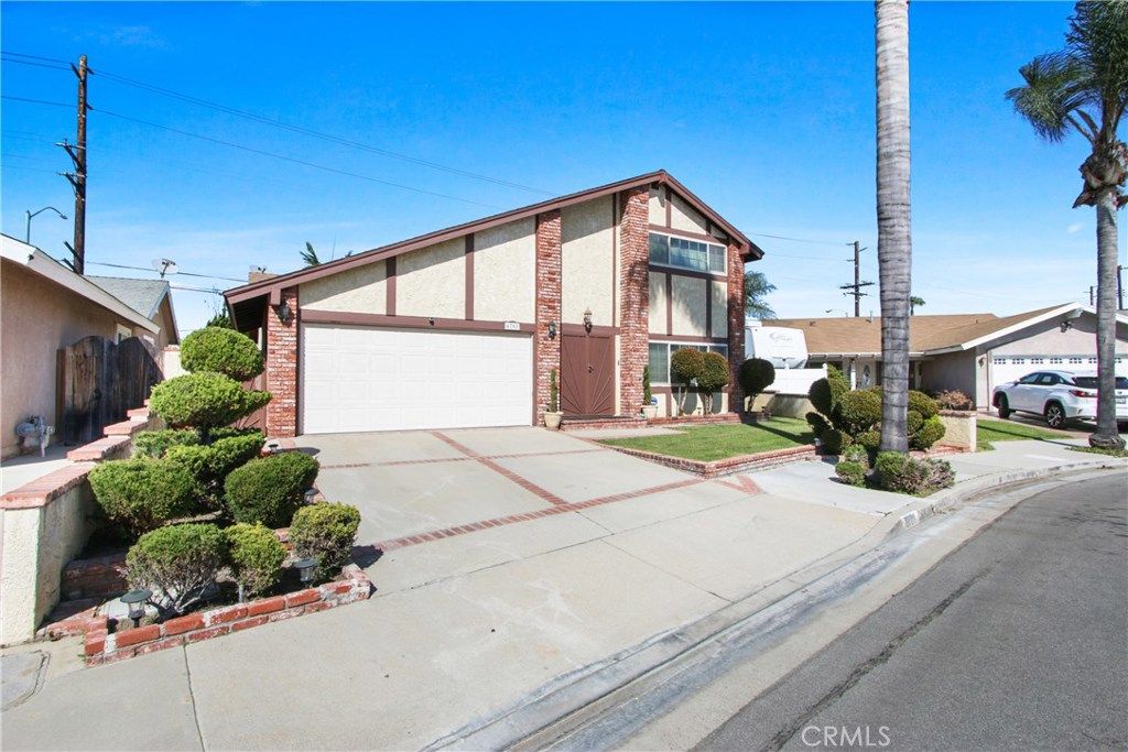 listing image 130723525685650652192