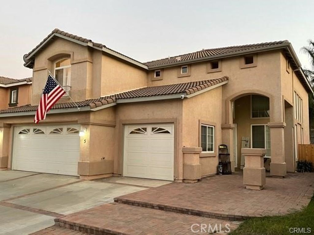listing image 130726208413575753174
