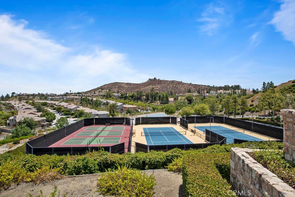 listing image 130725506063209967036