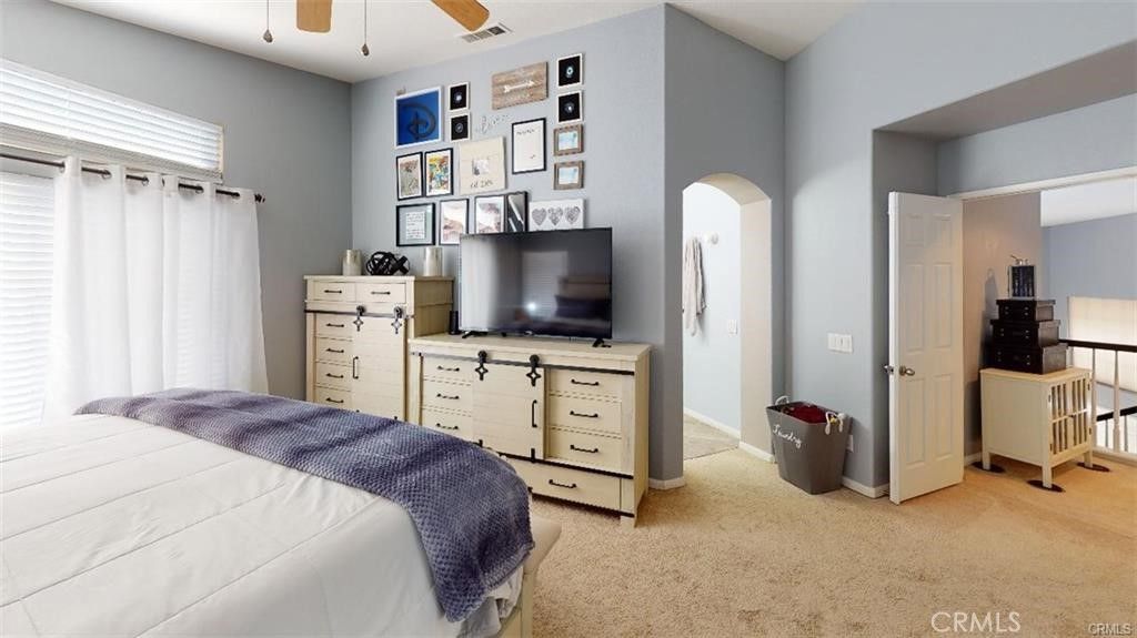 listing image 130722024414754477253