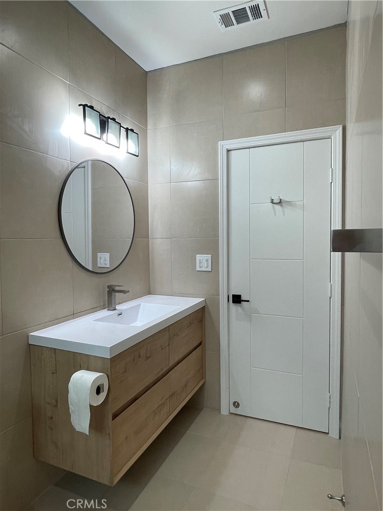 ,NA - Residential Lease