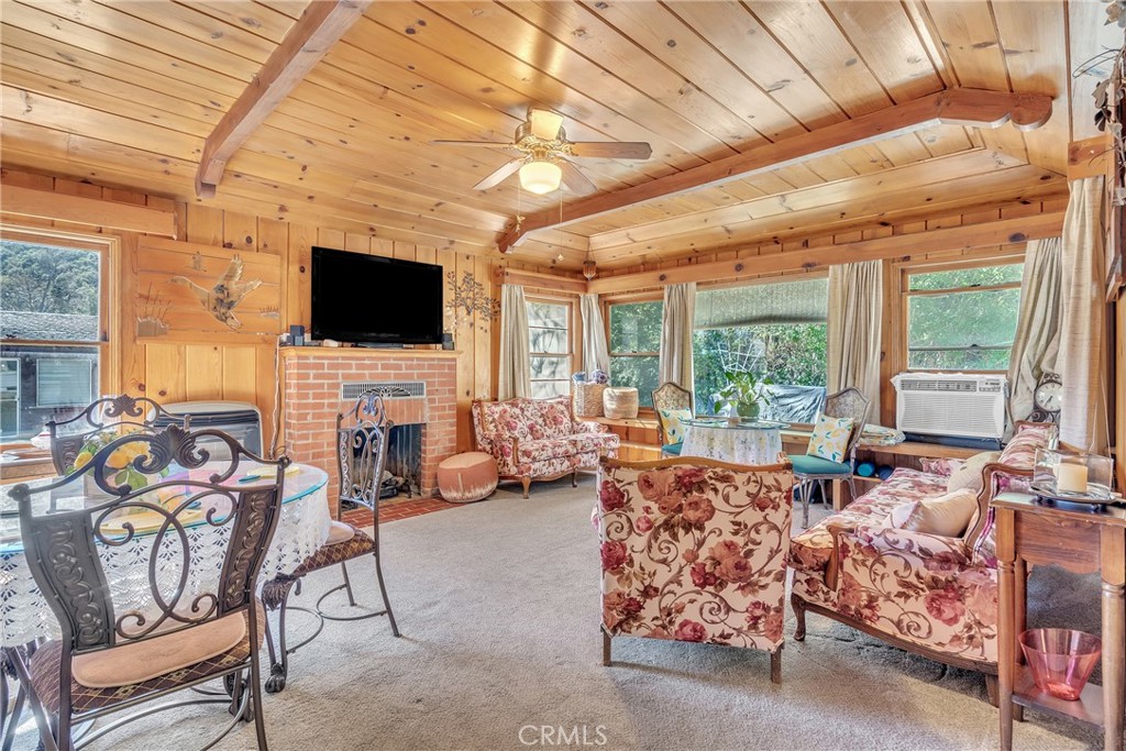 13919 Meadow Lane