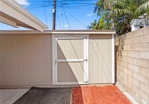 A home in Los Alamitos