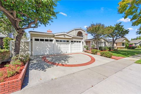 A home in Los Alamitos