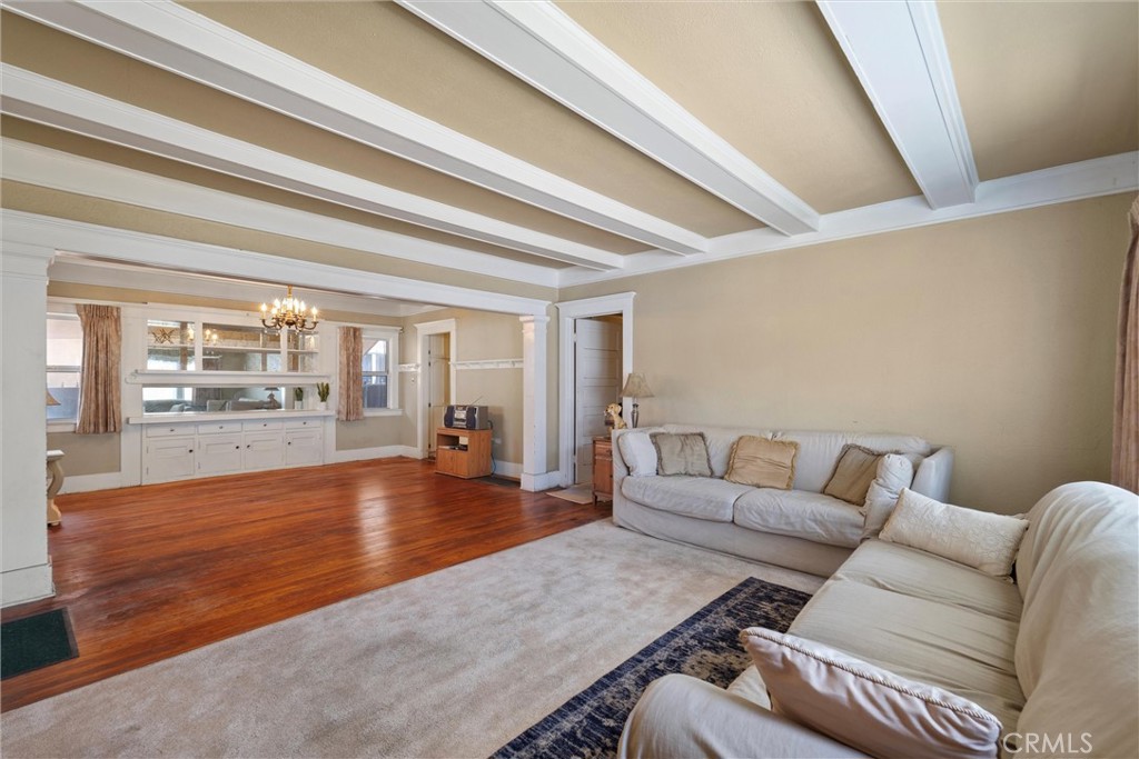 1726 W 52nd Street