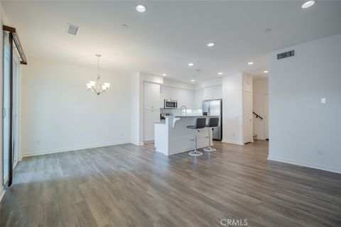 A home in Mission Hills (San Fernando)