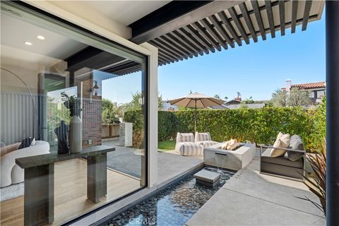 A home in Corona Del Mar