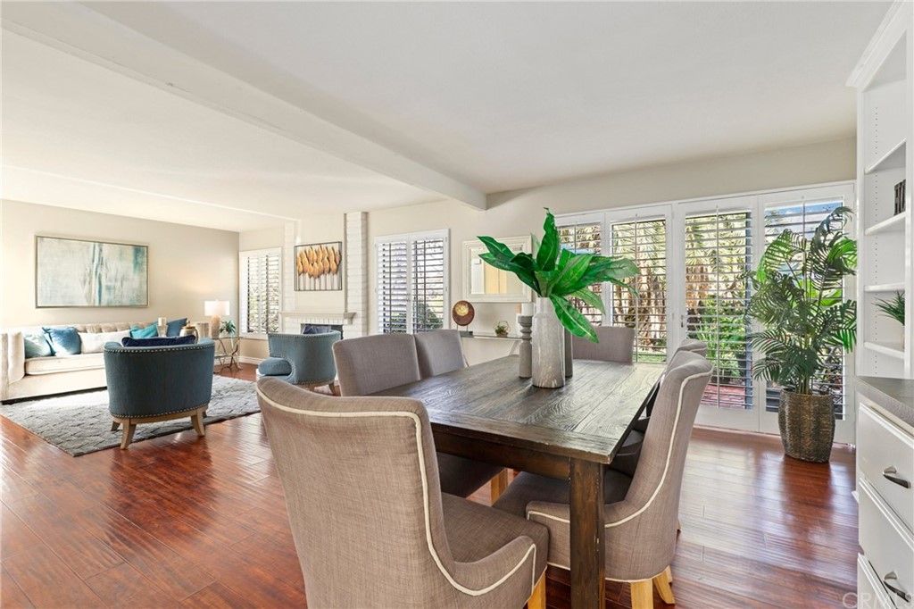 listing image 130724074837783639601
