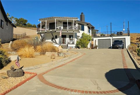 A home in Canyon Lake