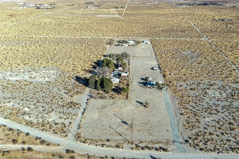 A home in Adelanto