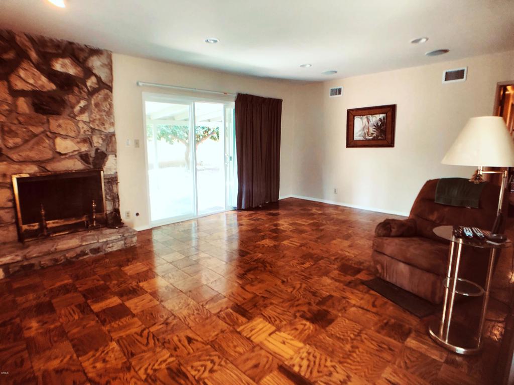 Elm Park - 0352 - Residential