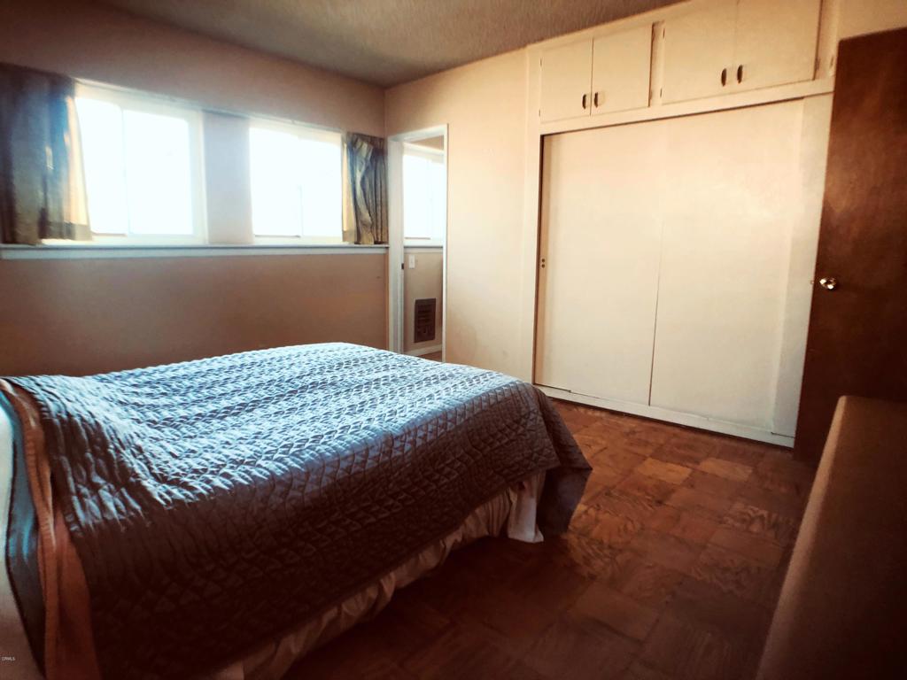 Elm Park - 0352 - Residential