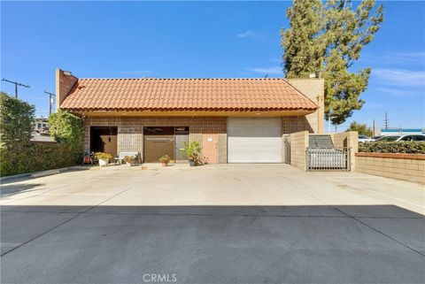 841 E San Bernardino Road Covina CA 91723