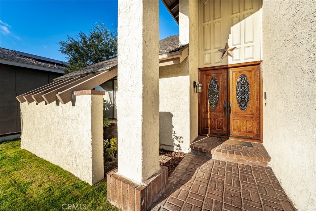 25592 Creek Drive