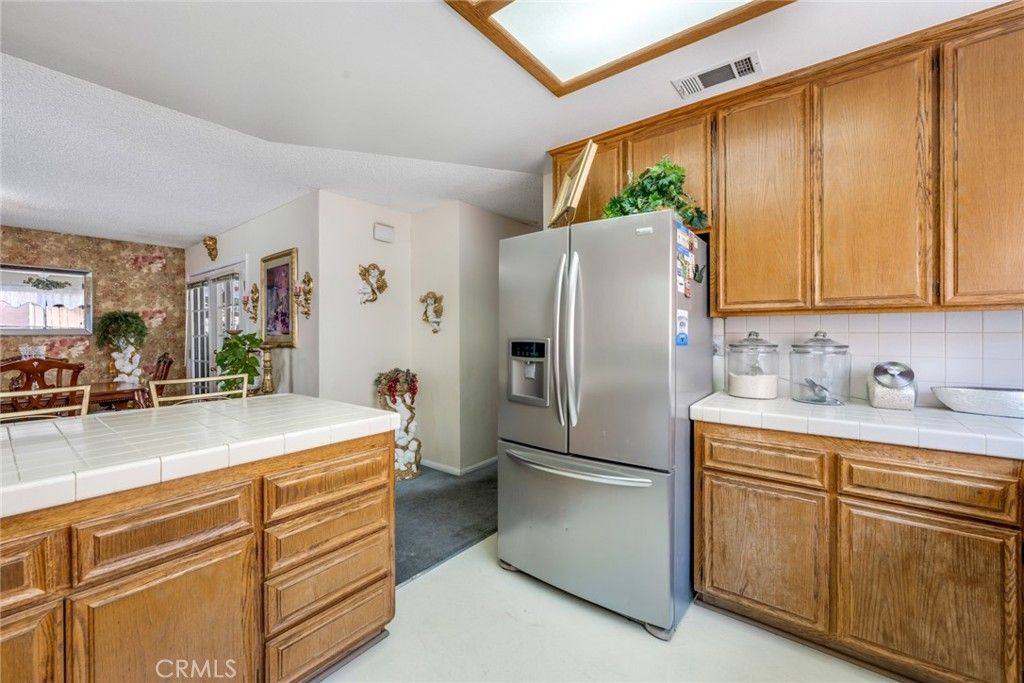 listing image 130729146106527744092