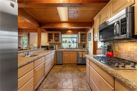 A home in Pine Mountain Club