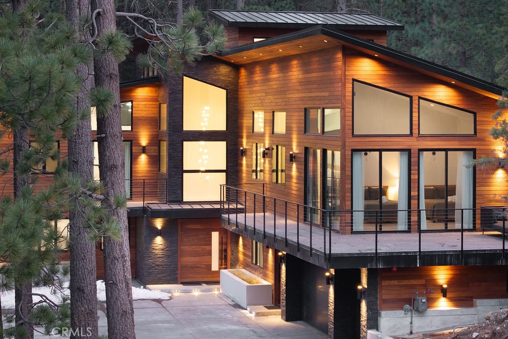 42421 Evergreen Drive