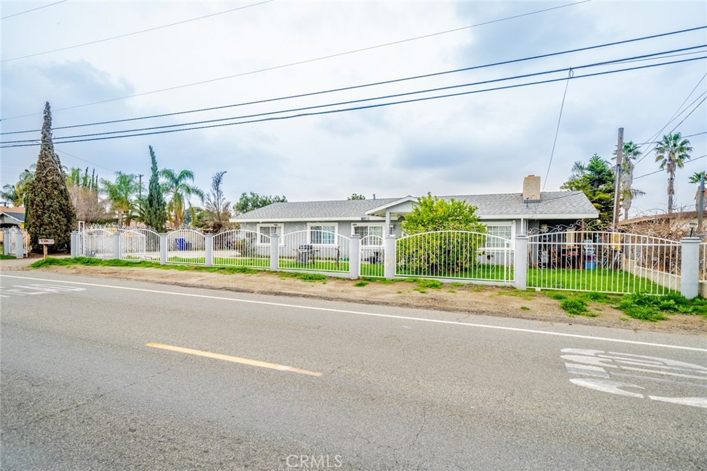 19340 Jurupa Avenue