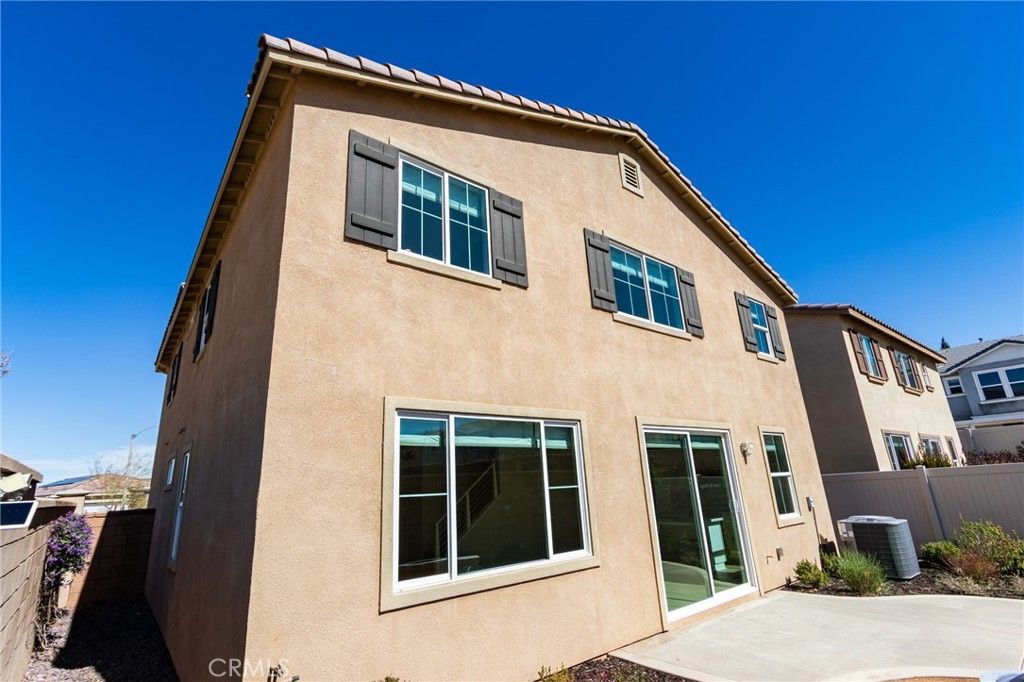 listing image 50