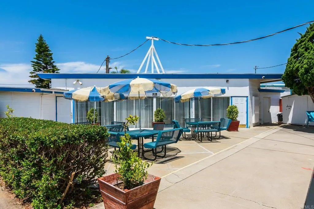 Oceanside, California 92054, United States, 1 Bedroom Bedrooms, ,1 BathroomBathrooms,Residential,Active,131526