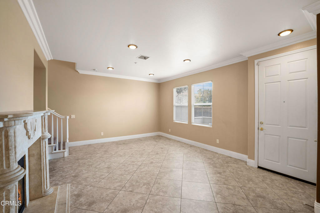 Photo 16 of 42 of 3375 Shadetree Way townhome