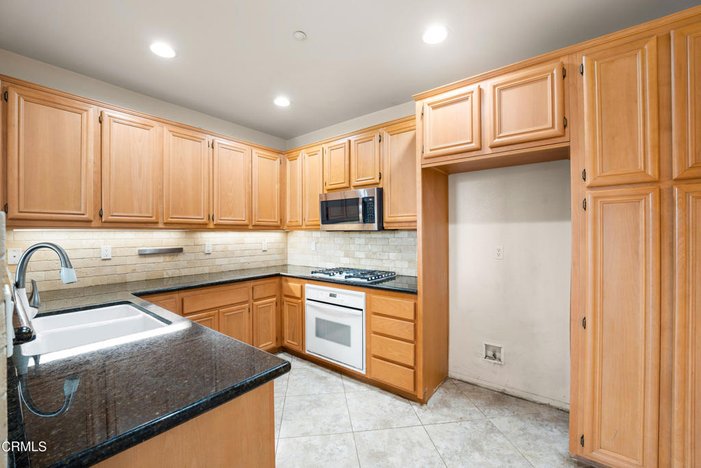 Photo 6 of 42 of 3375 Shadetree Way townhome