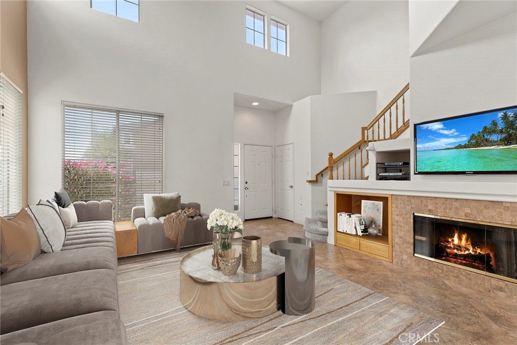 listing image 130729101065123620182