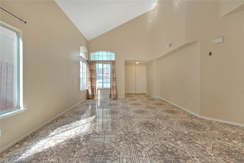 Photo 7 of 70 of 15827 Fiddleleaf Road house