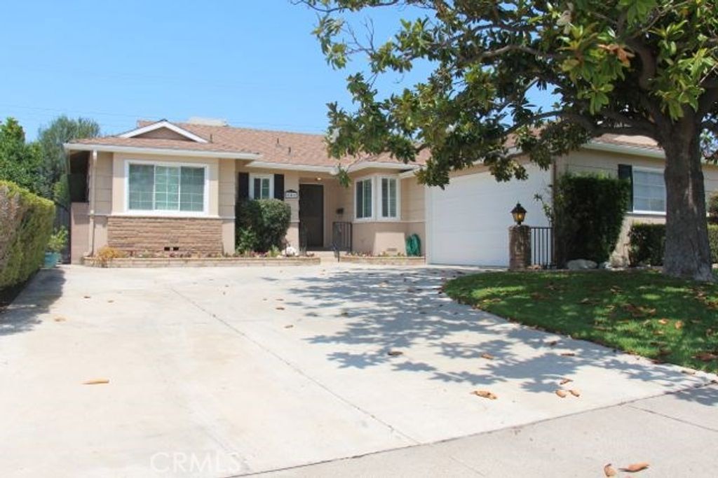 listing image 130725876530434506530